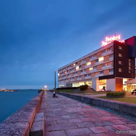 Marine 3* Cherbourg-en-Cotentin